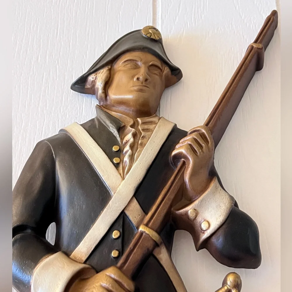 Colonial Soldier Cast Metal Wall Art in 1960s, 🇺🇸Made